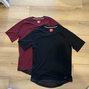 Nike Men's Black and Red Tech T-Shirts size M